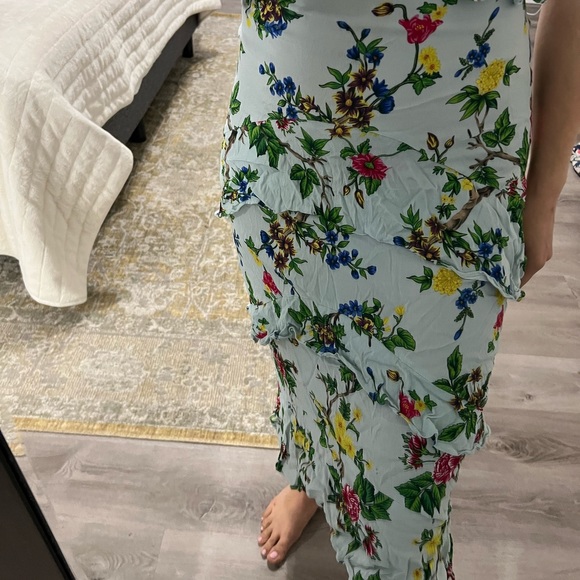 ASOS Warehouse midi dress with ruffles in floral print - Picture 10 of 10